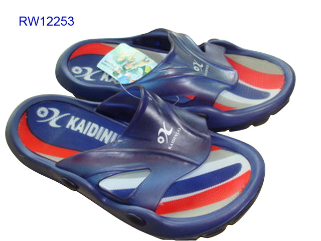 Wholesale Thick Sole Breathable Slippers